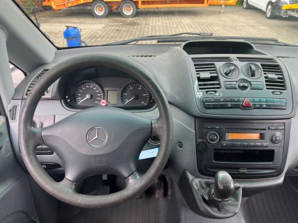 <span class="make">Mercedes-Benz</span><br/> Vito Mixto 109 CDI lang 6-Sitze – Bild 10