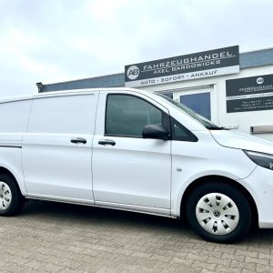 <span class="make">Mercedes-Benz</span><br/> Vito Kasten 114 CDI FWD lang / AHK / Kamera