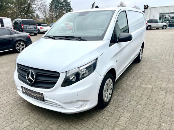 <span class="make">Mercedes-Benz</span><br/> Vito Kasten 114 CDI FWD lang / AHK / Kamera – Bild 3