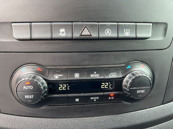 <span class="make">Mercedes-Benz</span><br/> Vito Kasten 114 CDI  RWD lang AHK / Standh. – Bild 11
