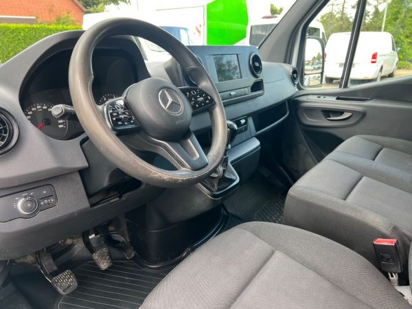 <span class="make">Mercedes-Benz</span><br/> Sprinter III Kasten RWD 314 CDI / AHK / Navi / – Bild 6