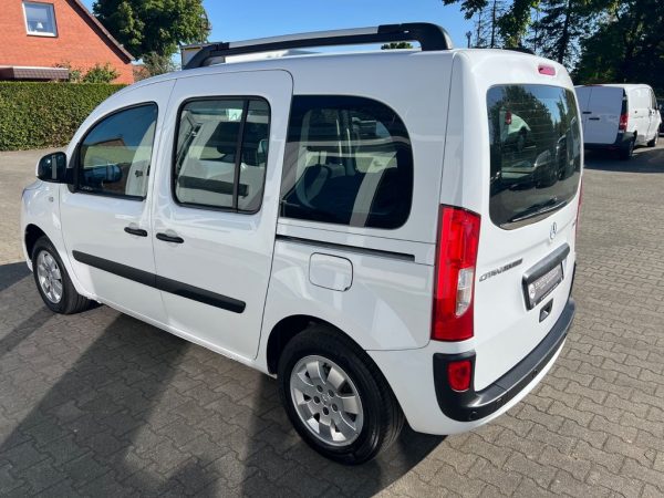 <span class="make">Mercedes-Benz</span><br/> Citan Kombi  111 CDI lang Tourer Edition / Klima – Bild 4