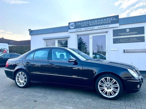 <span class="make">Mercedes-Benz</span><br/> E 350 Lim. Aut. Avantgarde / Standh. / Scheckh. – Bild 2