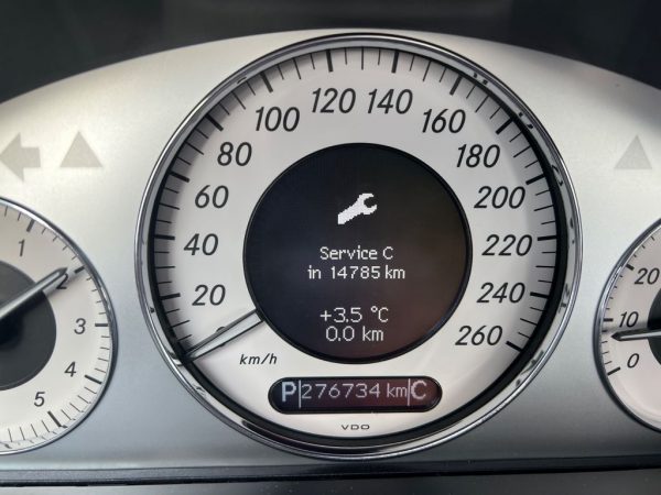 <span class="make">Mercedes-Benz</span><br/> E 350 Lim. Aut. Avantgarde / Standh. / Scheckh. – Bild 11