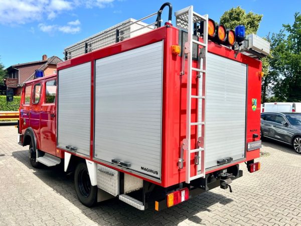 <span class="make">Iveco</span><br/> 65-12  DoKa Löschfahrzeug Feuerwehr – Bild 4