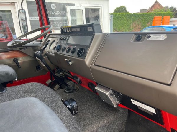 <span class="make">Iveco</span><br/> 65-12  DoKa Löschfahrzeug Feuerwehr – Bild 8